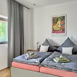 شقة Faulhauer Welschbillig